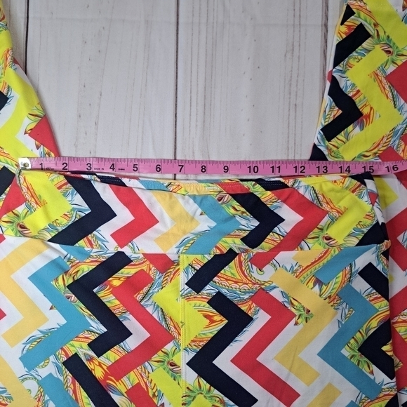 3 FOR 12 SALE LuLaroe Leggings Tall & Curvy - Picture 10 of 12